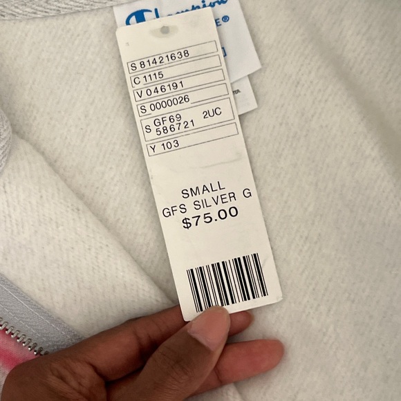 Champion x Urban Outfitters Hoodie - Picture 3 of 6